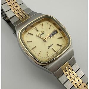Citizen Seven Quartz TV Case Watch Womens Gold Steel Day Date 24mm